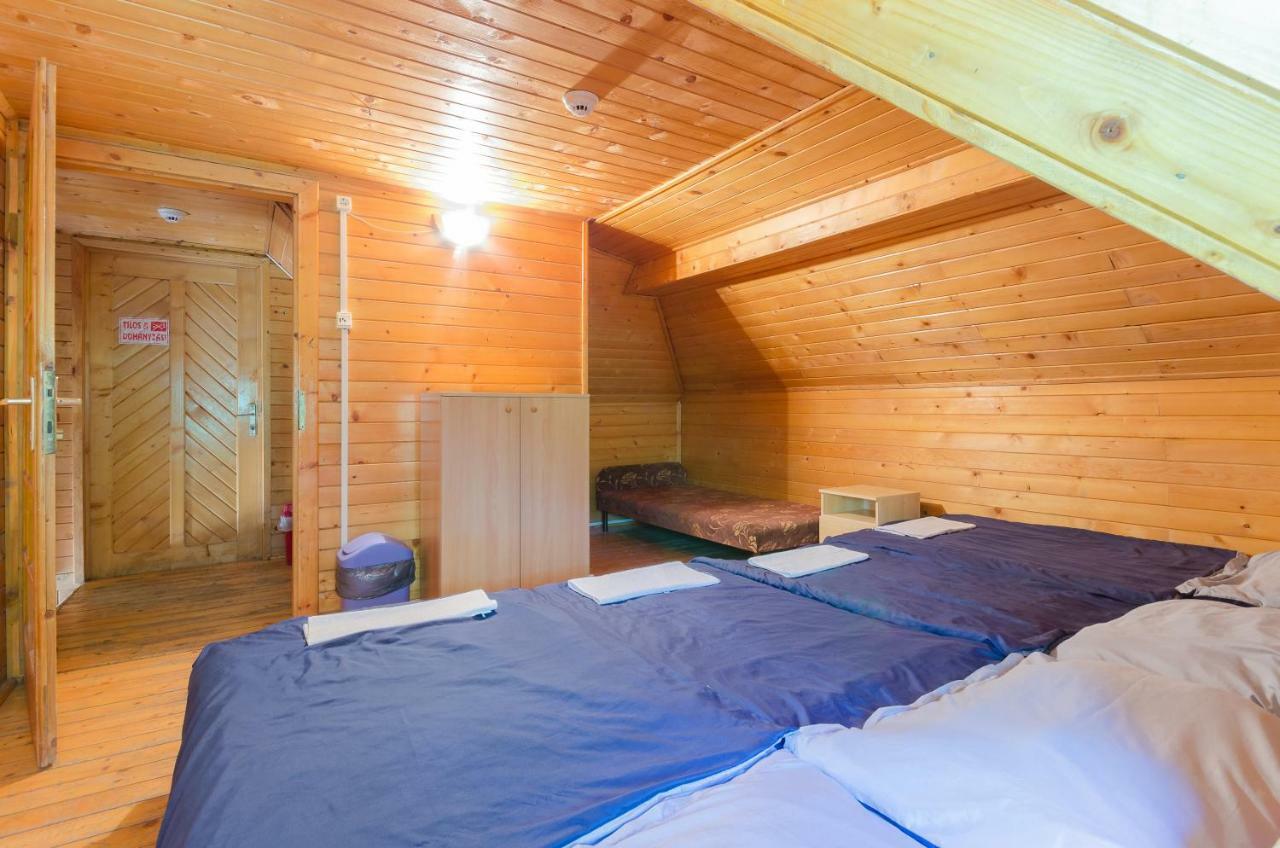 Sipito Pihenopark Otel Pilis Dış mekan fotoğraf