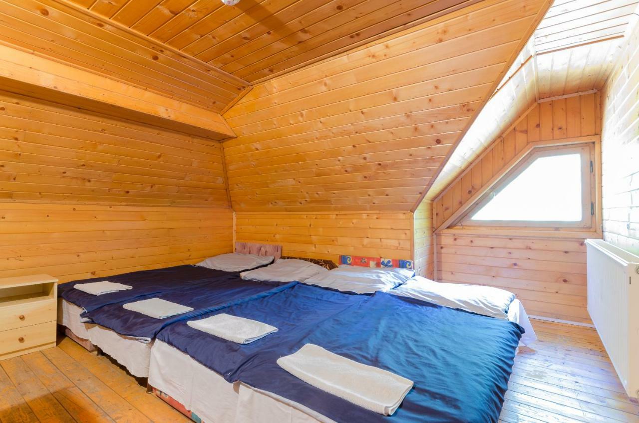 Sipito Pihenopark Otel Pilis Dış mekan fotoğraf