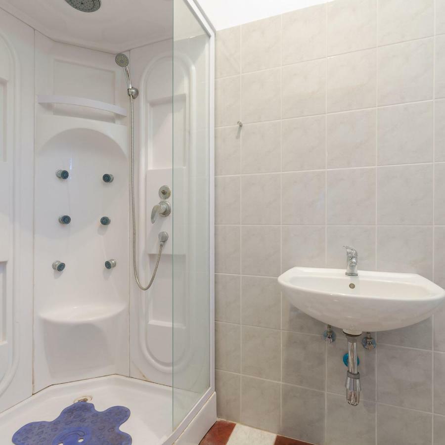 Sipito Pihenopark Otel Pilis Dış mekan fotoğraf