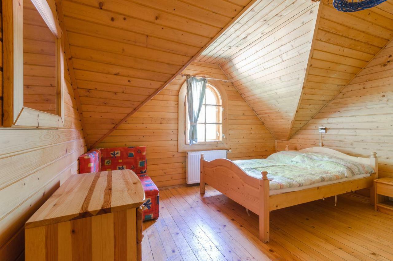 Sipito Pihenopark Otel Pilis Dış mekan fotoğraf